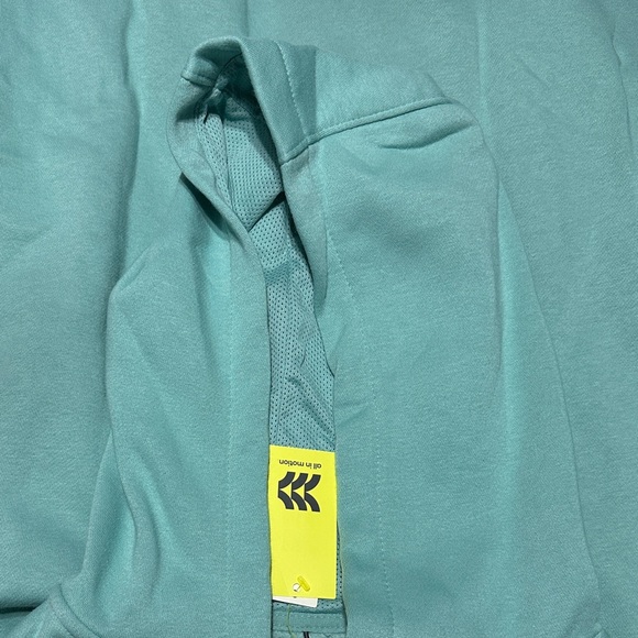 All in Motion Men's Zip Up Sweater in Teal - Picture 5 of 5